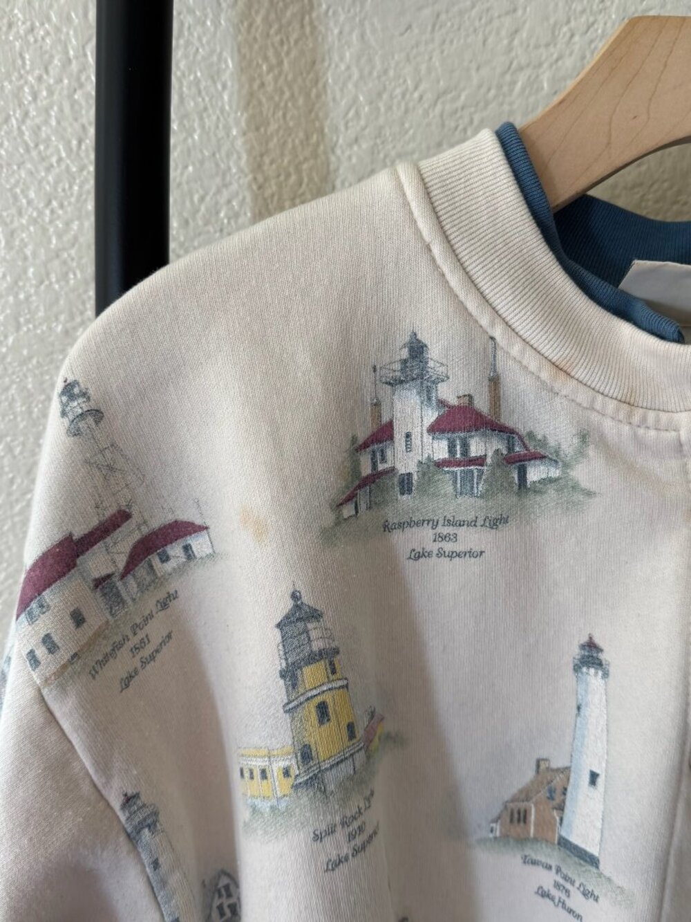 Vintage Lighthouse Graphic Print Cardigan Size Medium - Picture 6 of 7